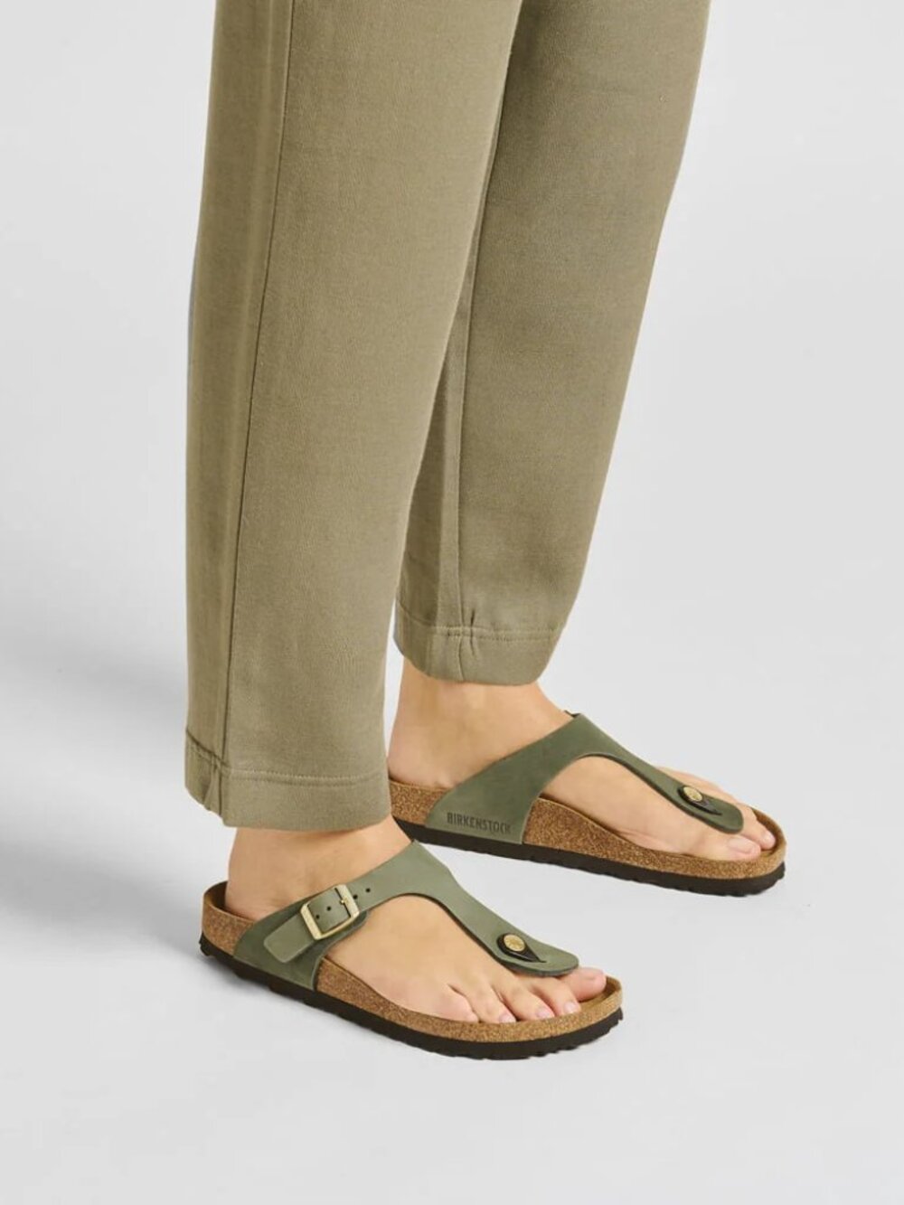 Birkenstock Women's Olive Green Gizeh Nubuck Leather Thong Sandal Size 6